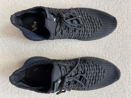 Sportschuh