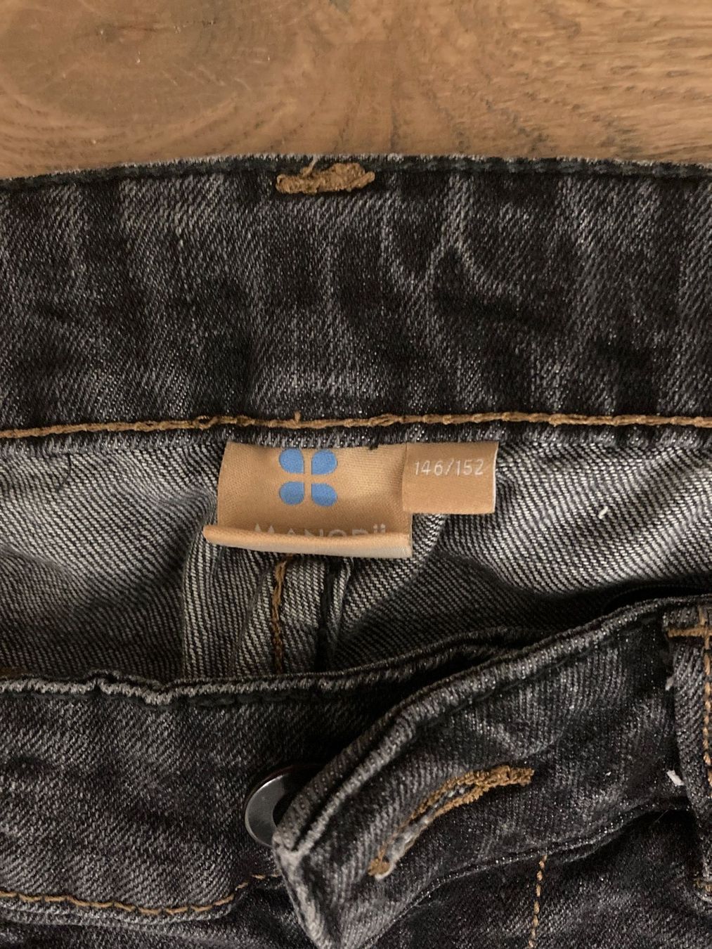 Manor Pantaloni: Jeans Gr.146 Manor – Usato da Zollikofen venduto da schildi13 1