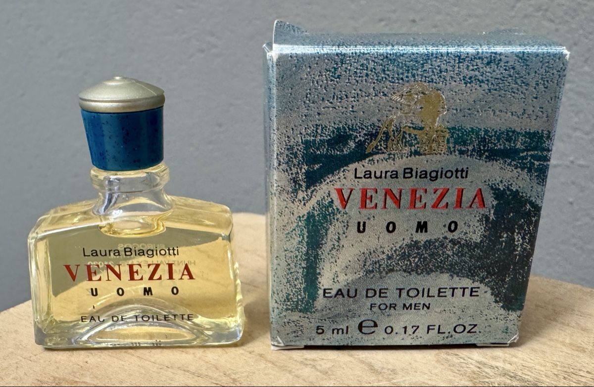 Parfum & Eau de Toilette: Parfum Miniatur VENEZIA Uomo 5 ml mit Box – Gebraucht aus Rothrist von Luckywinner