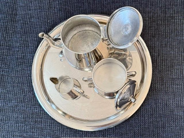 Set di piatti: Kaffee- oder Teekrug-Set, Edelmetall, 5-teilig – Usato da Lostorf venduto da Nick1258 2
