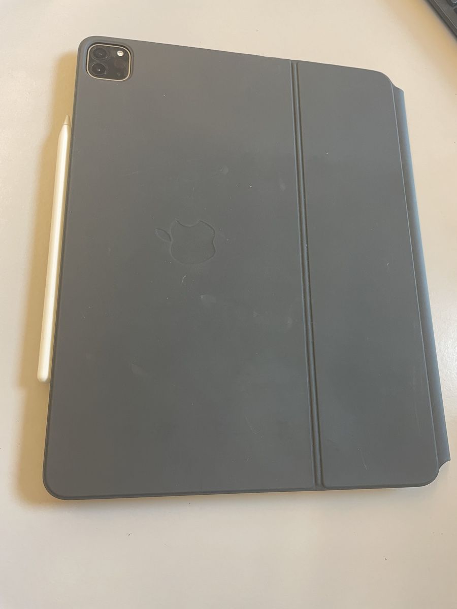 Apple Tablet PC: Ipad Pro 12.9 2022 – Gebraucht aus Basel von jam_lk7n 2