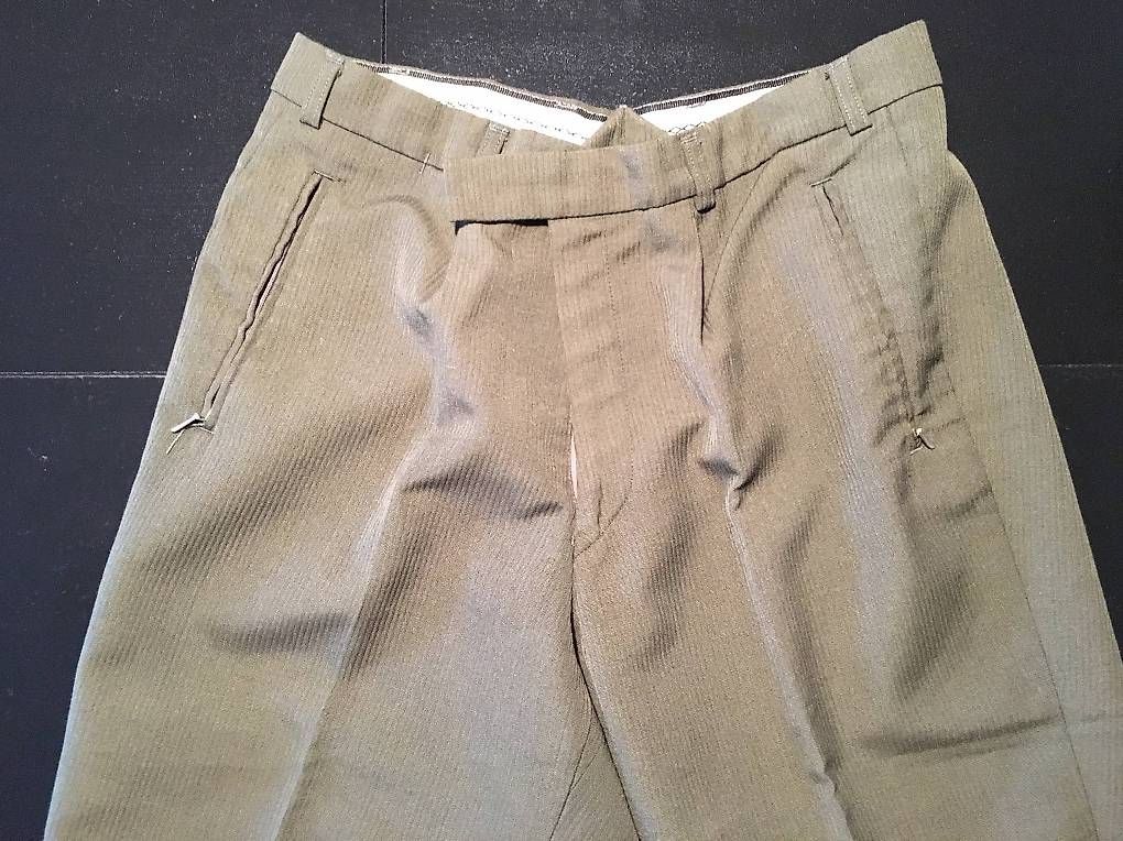 Pantalons: Pantalons de montagnard – D'occasion à Lausanne par fra_r7fh 2
