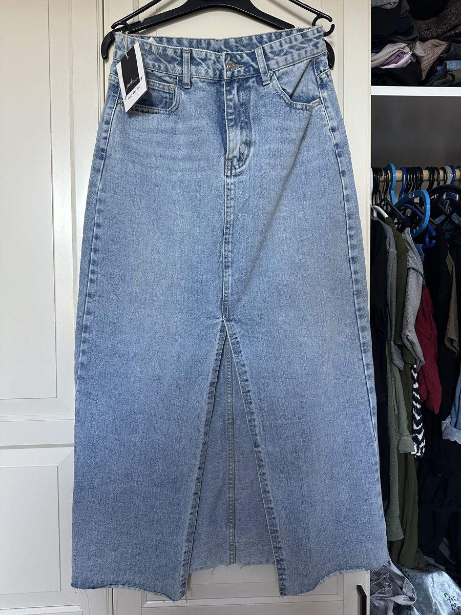 Gonne: Jupe longue en jeans taille 40 – Nuovo e nell'imballaggio originale da Savagnier venduto da Pivovar2
