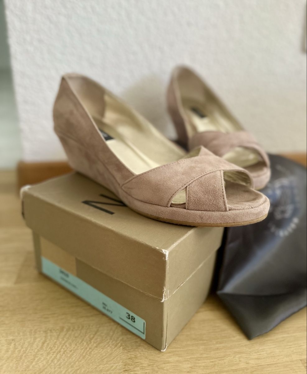 Navyboot Scarpe da donna: Navyboot Keil-Sandaletten nude – Usato da Bern venduto da ACR12 4