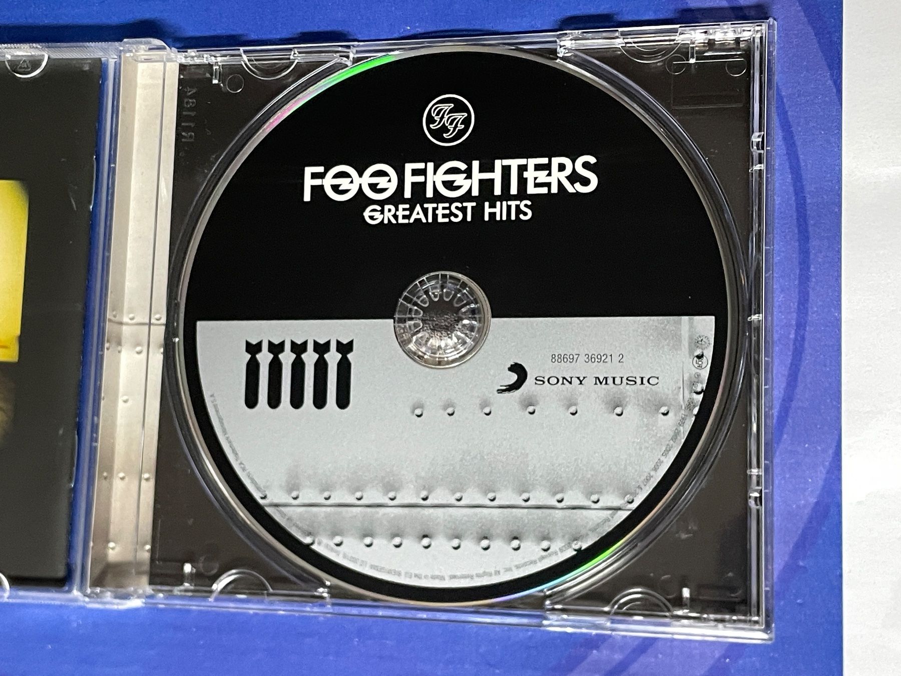CDs: Foo Fighters – Greatest Hits – D'occasion à Muri b. Bern par AdidasCollector 3