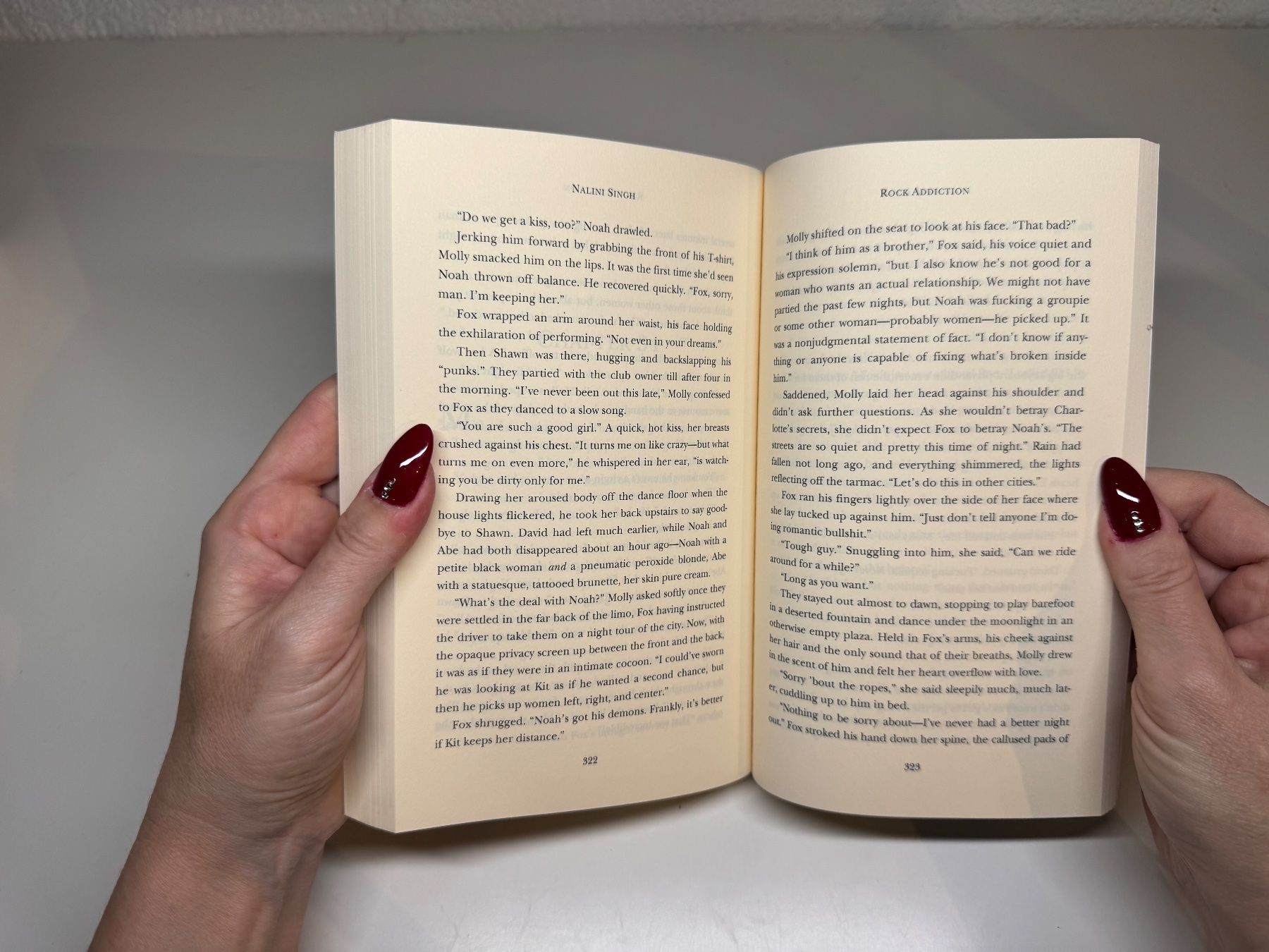 Libri: NOVEL: Nalini Singh, Rock Addiction  – Usato da Grosswangen venduto da English_books 7