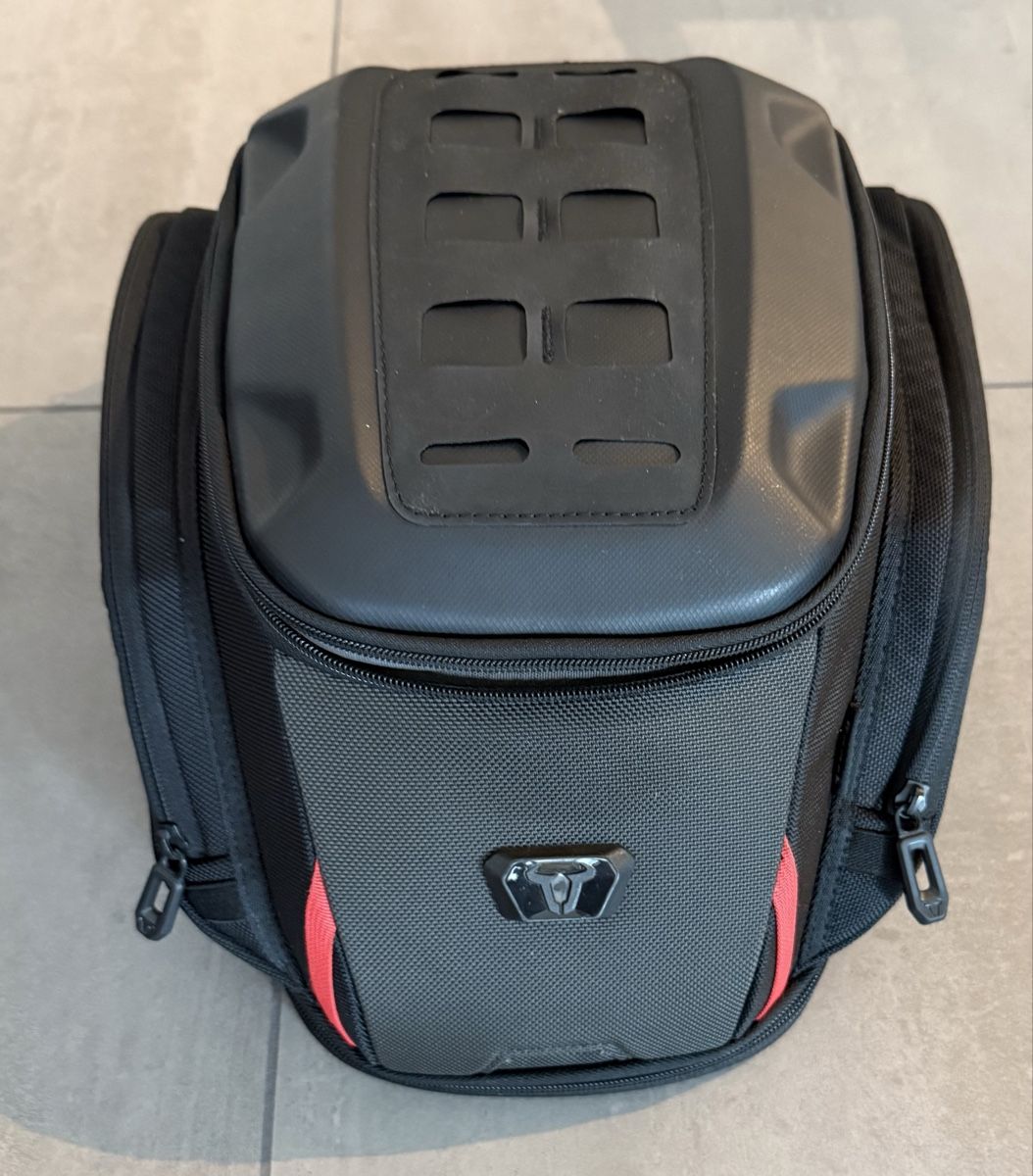 SW-Motech Sacs: Tankrucksack SW Motech Sport Pro – D'occasion à Steinhausen par kay_bny8