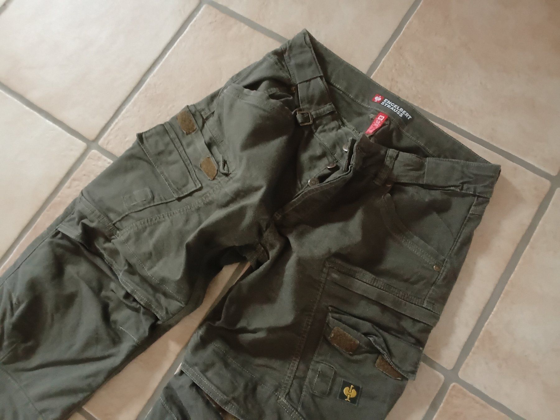 Engelbert Strauss Jeans: Engelbert Strauss Cargojeans vintage oliv Gr. 52 – Usato da Riniken venduto da Kandergrund86 3