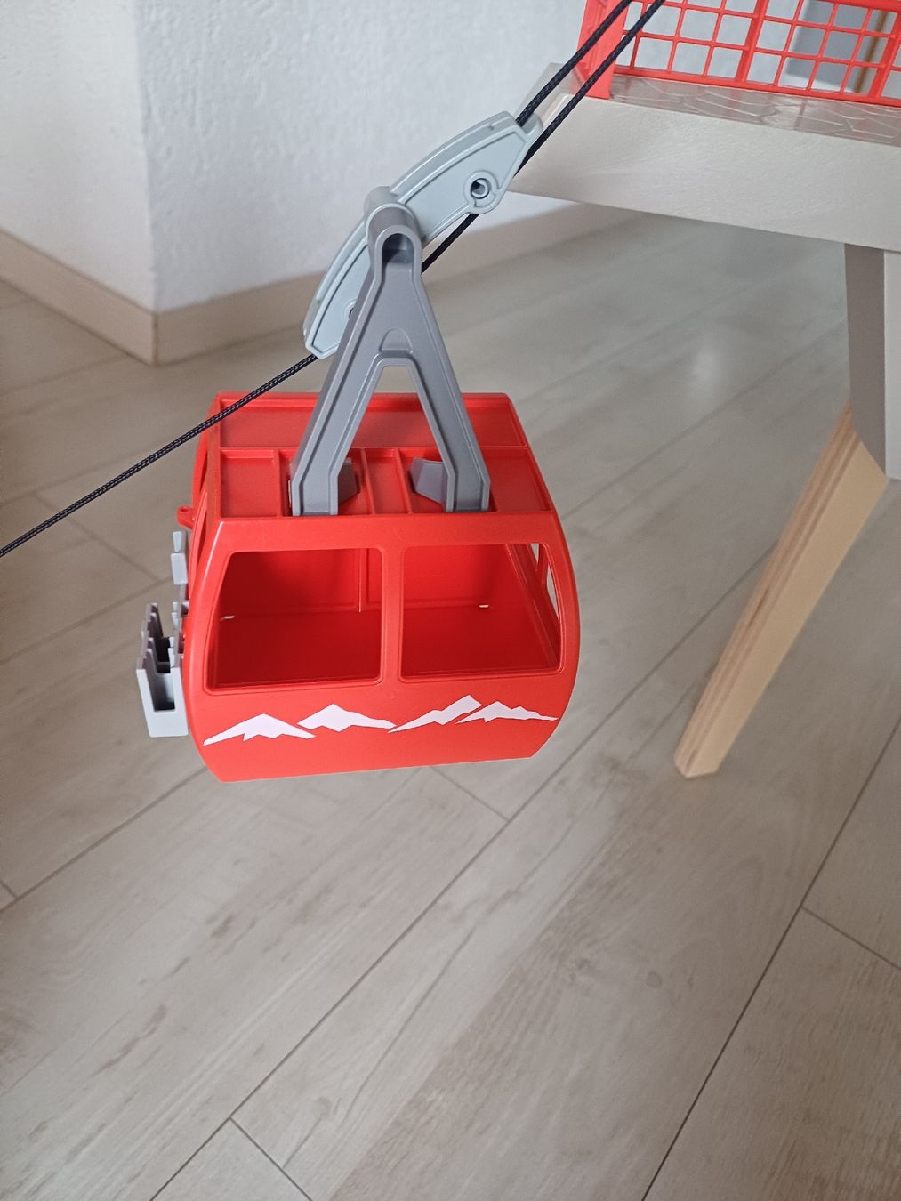 Playmobil Giocattoli: Téléphérique Playmobil – Usato da Neuchâtel venduto da drloulou 2