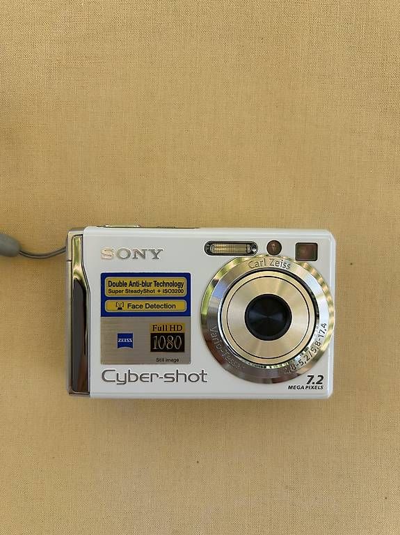 Kamera: Sony Steady Shot DSC-W80 – Gebraucht aus Plan-les-Ouates von Kiss-bodolay 2