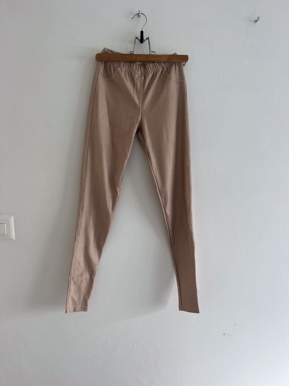 Calzedonia Leggings: Leggings rose Calzedonia XS – Usato da Losone venduto da Misssslucie