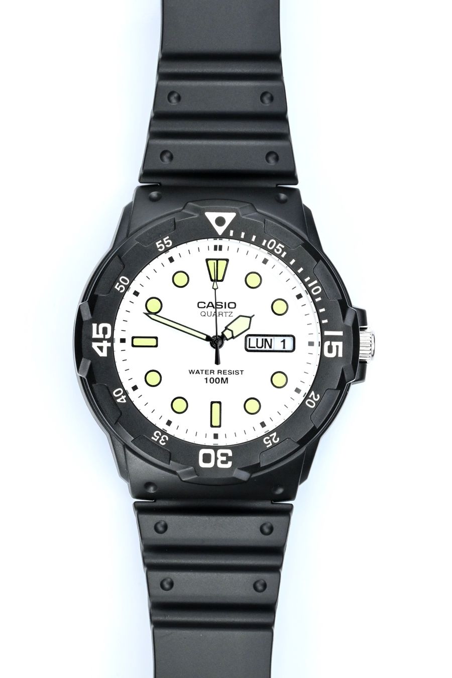 Casio Orologi: Casio ref. MRW-200H-7EV – Nuovo (secondo la descrizione) da Zug venduto da Avent0ri_by_Montauk 1