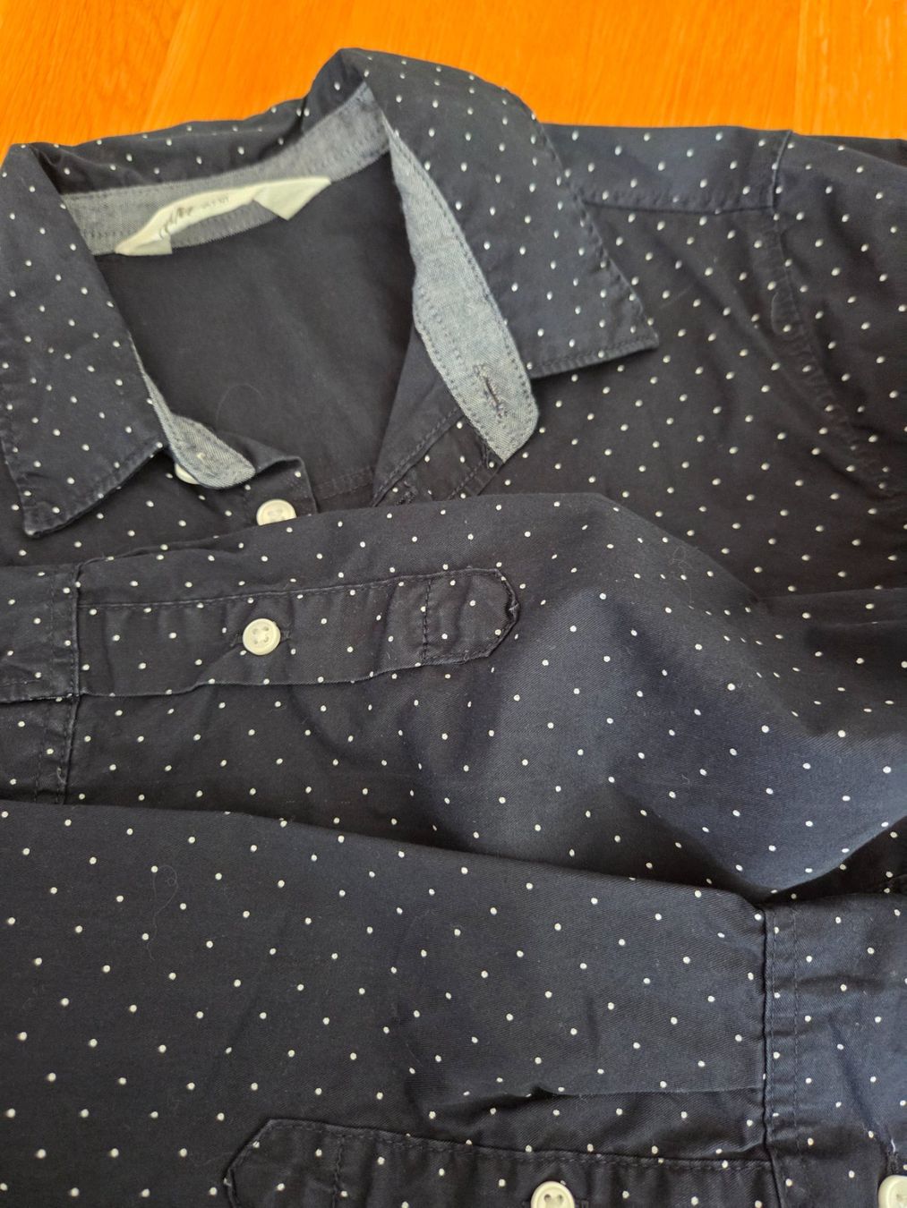 H&M Camicie, T-shirt & Polo: Hemd Jungen Gr 140 H&M – Usato da Port venduto da Darialina 1