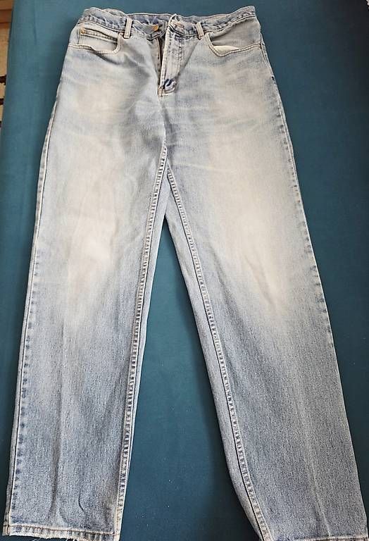 Jeans: 1 PAAR TEDDY'S HERREN JEANS – Usato da Visp venduto da Glaci2212
