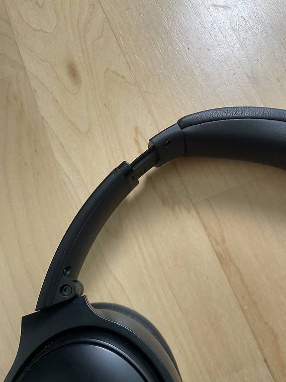 Bose Cuffie: Bose QC45 – Difettoso da Bern venduto da Laurin008 3