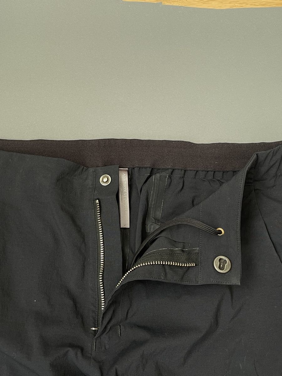 Arcteryx Pantaloni: Veilance Arcteryx Pants – Usato da Zürich venduto da drooppee 3
