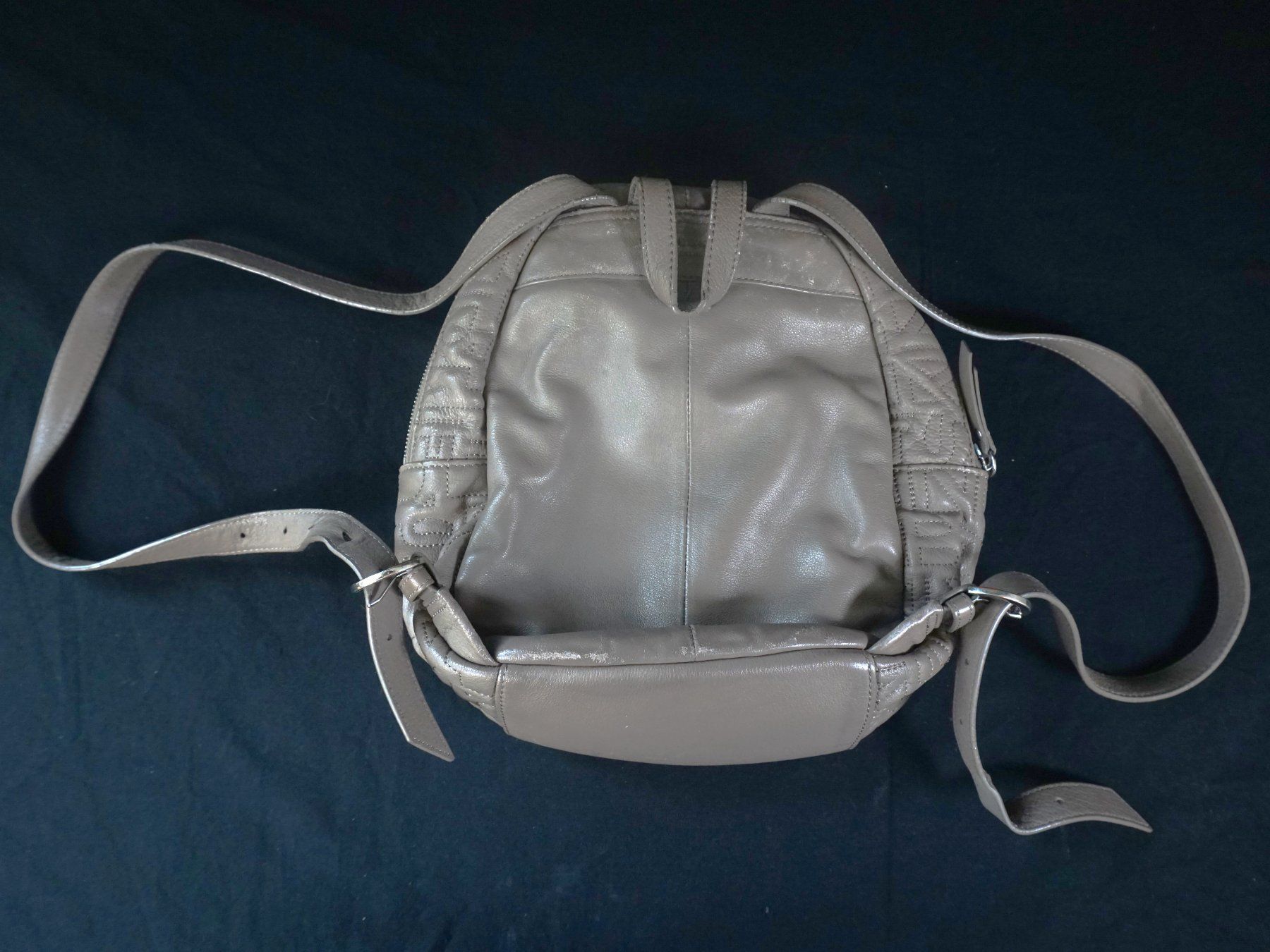 Liebeskind Zaini: Liebeskind Rucksack – Usato da Pratteln venduto da Restwert_Pratteln 2