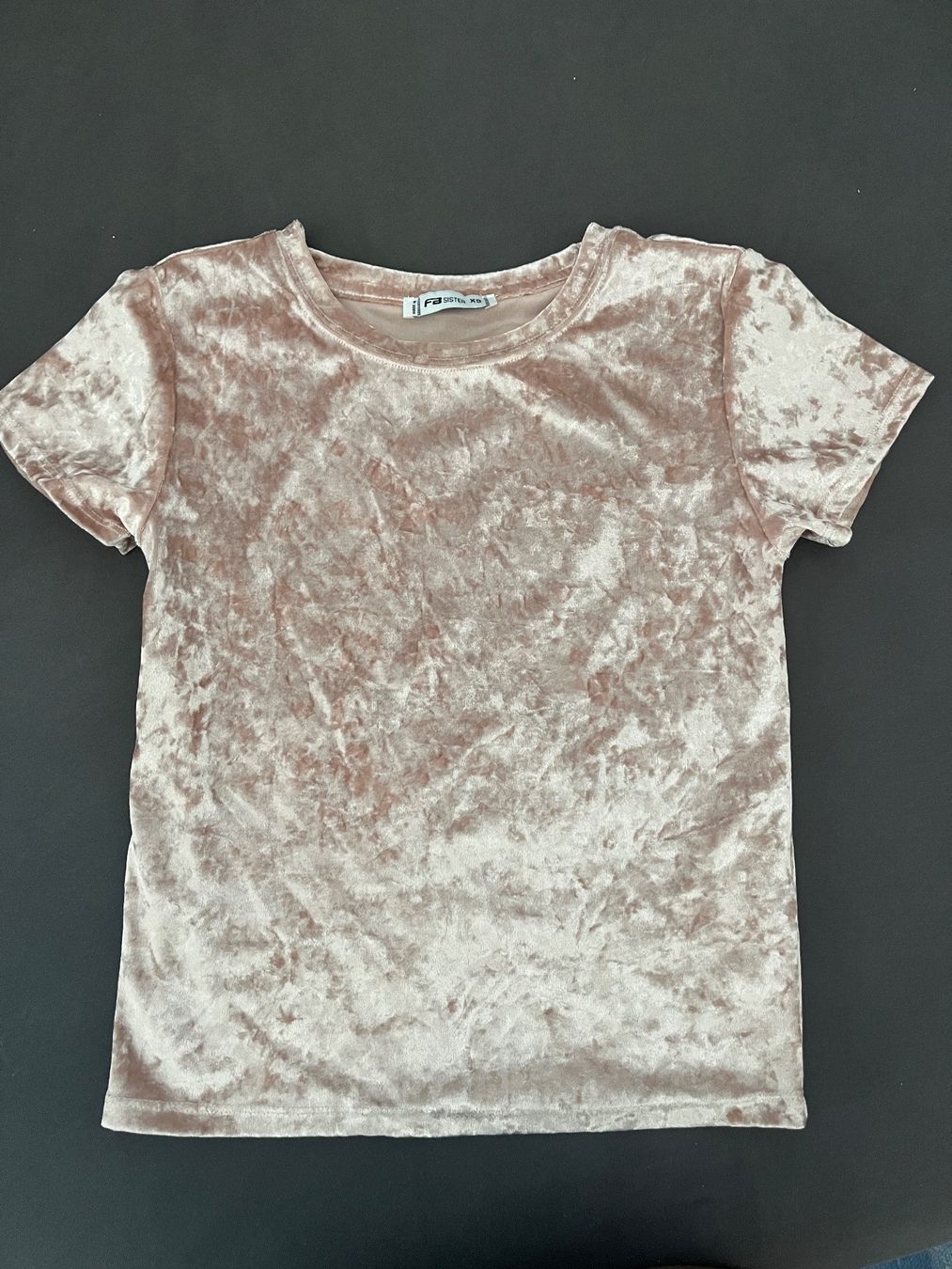 T-shirt: Shirt / Top / T-Shirt / Pullover / rosa/glänzend – Usato da Bülach venduto da Lele_00
