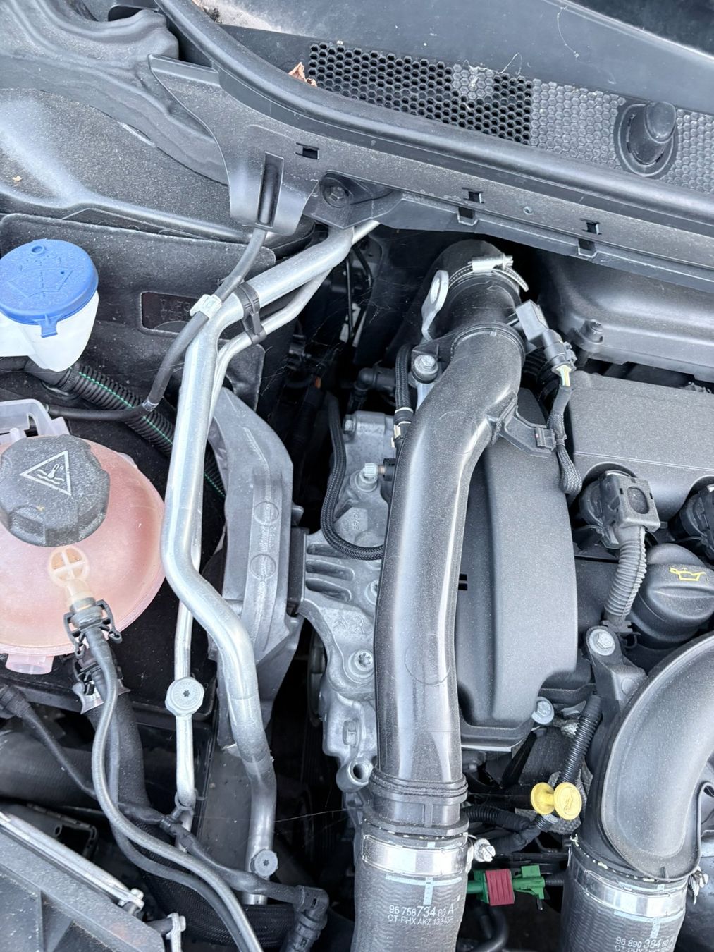 Peugeot Autos: Peugot 308 mit neuem Motor – Gebraucht aus Trübbach von A.Ihsan 8