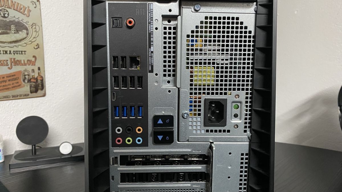 Alienware PCs: Alienware Aurora R11 /  I7 / 32 Gbyte RAM / RTX4070 Super – Gebraucht aus Muhen von  3