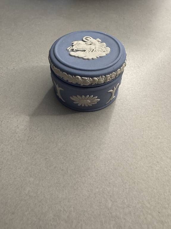 Tutte le decorazioni: Wedgwood  – Usato da Parpan venduto da pba_x87s 4