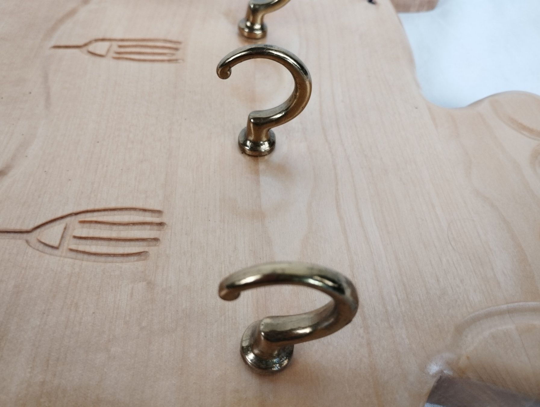 Garderobe: Wandgarderobe Elefant – Gebraucht aus Schübelbach von Restwert_Schubelbach 3