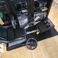 Playseat mit Xbox und Playstation Lenkrad,und Pedalen