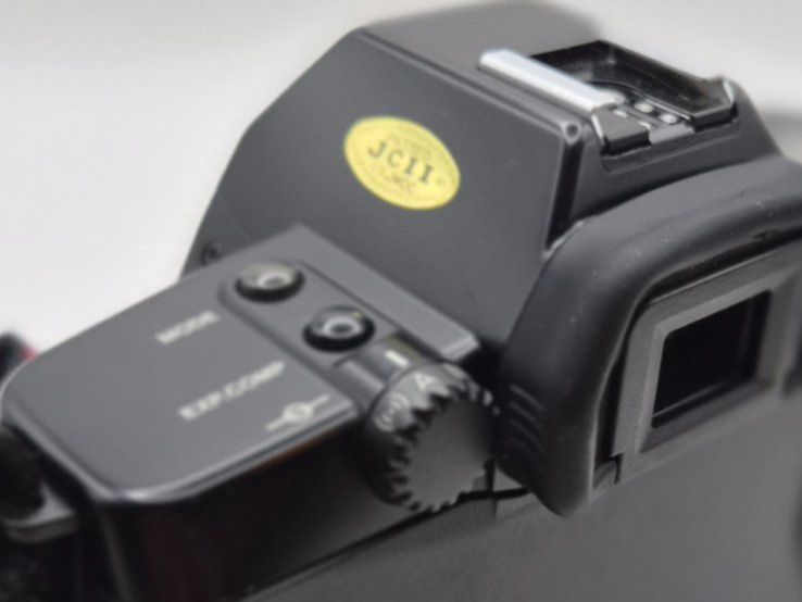 Canon Fotocamera: Canon EOS 650 + EF 35-70mm + Handbücher – Usato da Ebmatingen venduto da Campbelli 4