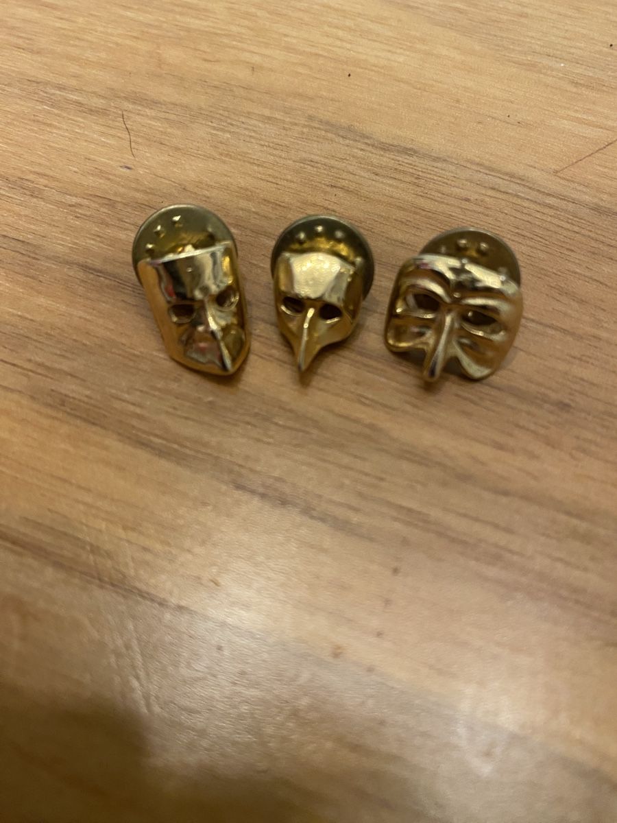 Spille & Fermagli: Pins Venedig Masken – Nuovo (secondo la descrizione) da St.Gallen venduto da Design04 1