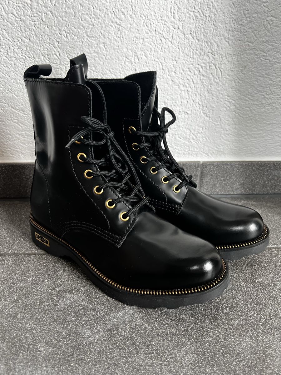 Damenschuhe: Cult Boots / Stiefeletten 38 – Gebraucht aus Staufen von Elina08
