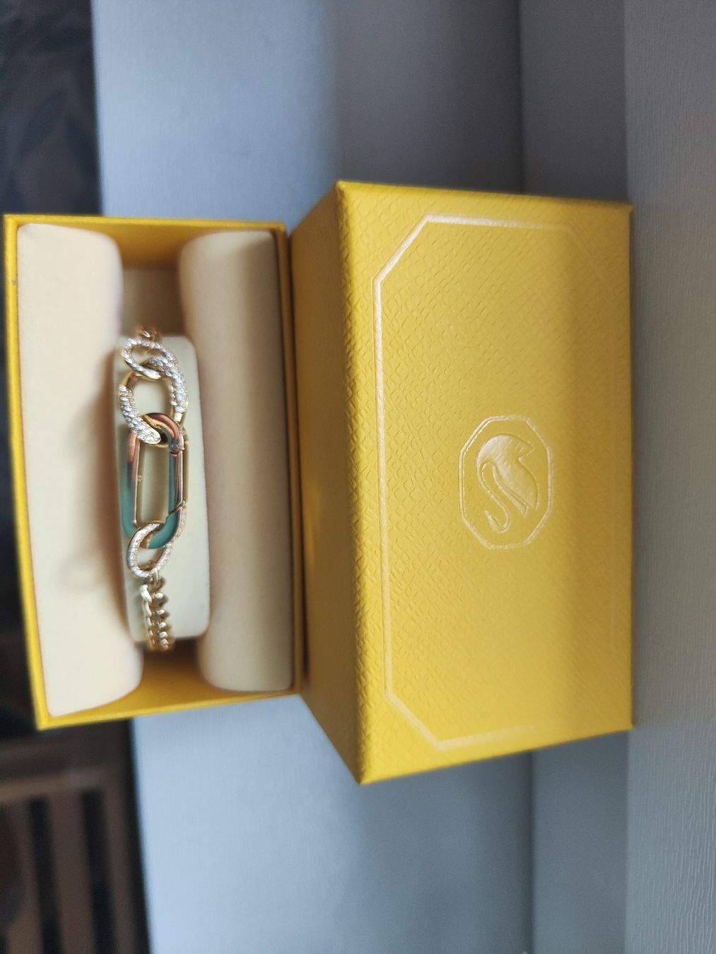 Swarovski Armbänder & -reifen: bracelet Swarovski dextera – Gebraucht aus Villeneuve VD von virginie141