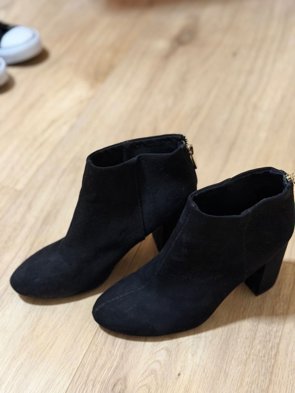 Pull&Bear Scarpe da donna: Pull&Bear Stiefeletten Schwarz Gr. 38 - Top Zustand! – Usato da Ittigen venduto da zaf_6sy9 2