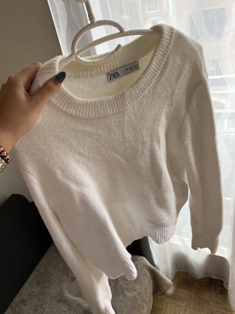 Zara Pulls & Sweat-shirts: Pull fluffy blanc  – D'occasion à Genève par soraia.simao