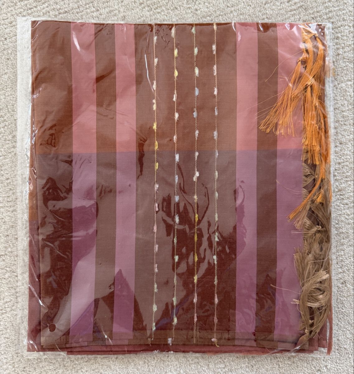 Foulards & écharpes: Schal mit Streifenmuster und Fransen neu – Neuf avec emballage d'origine à Wettswil par Elsol 1