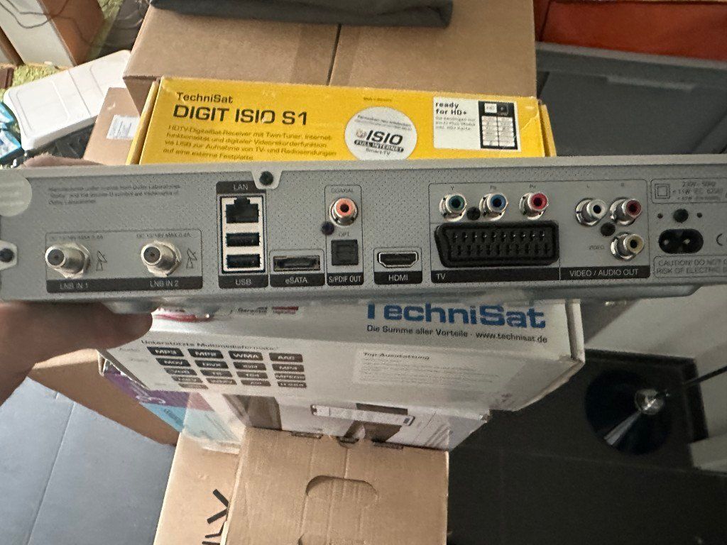 Technisat Ricevitori: Technisat Digit Isio S1 Satelliten Receiver Empfänger – Usato da Brunnen venduto da 23068 2