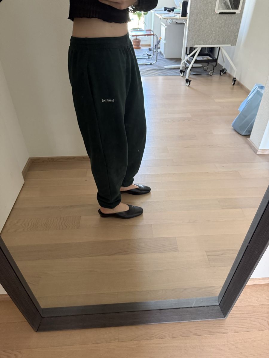 Lamarel Pantaloni: LAMAREL sold out tracksuit bottoms – Nuovo (secondo la descrizione) da Zürich venduto da AlineCr 1