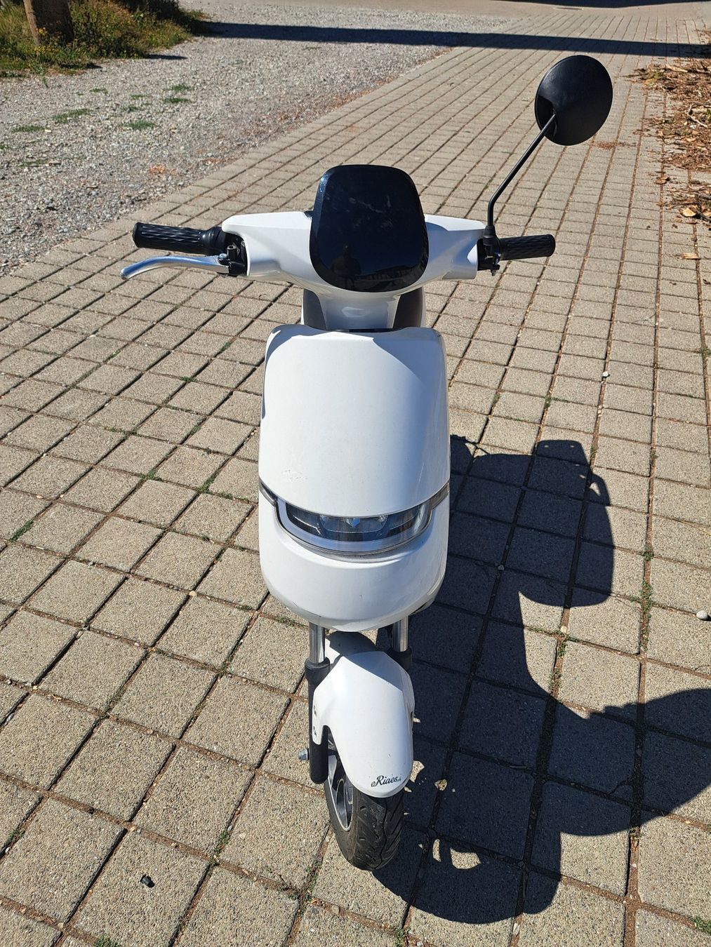 Scooter: E-Roller 25km/h Riya Bastler defekt – Difettoso da Hallau venduto da ZIEGLER-Motorhandel 2
