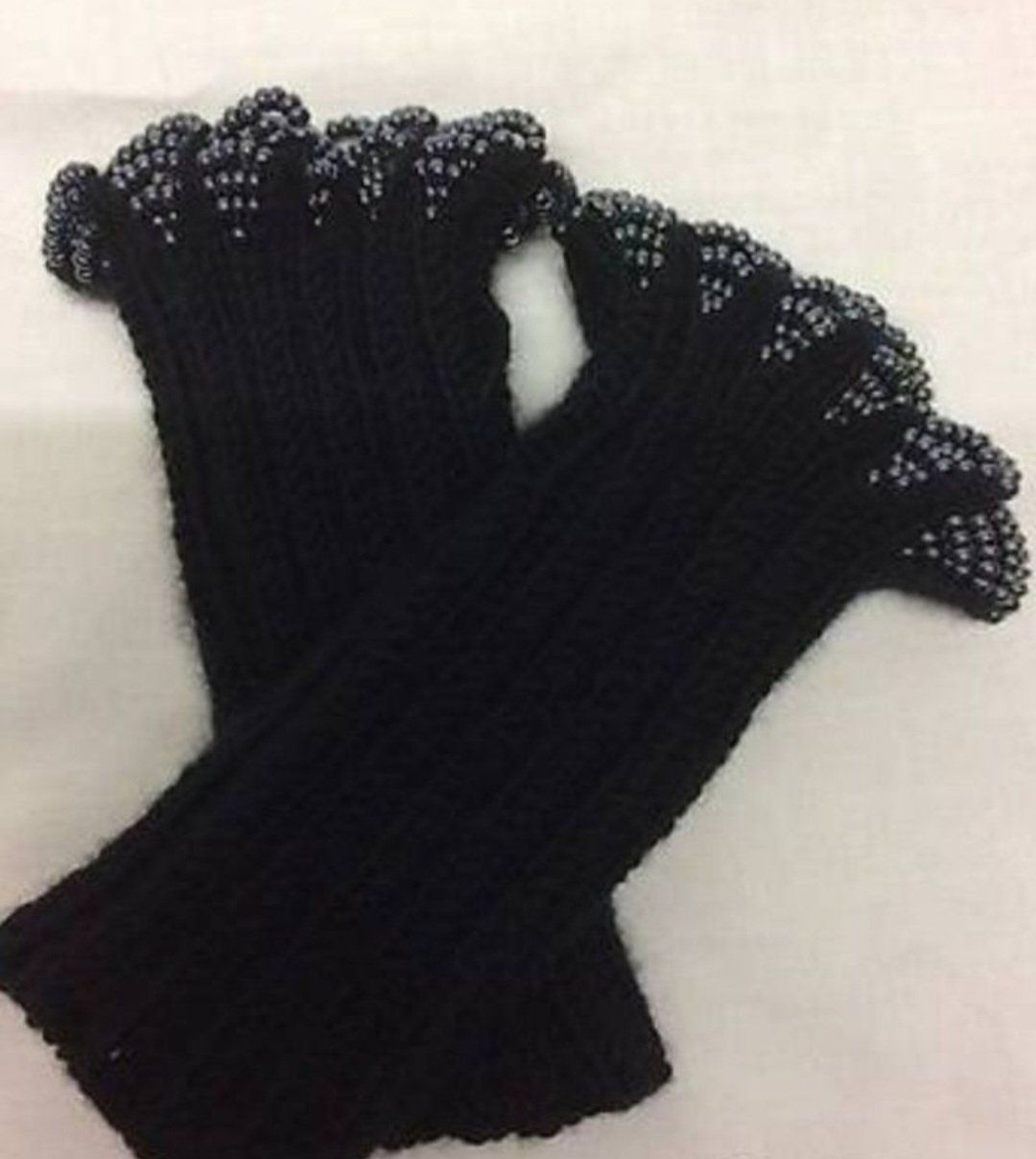 Handschuhe & Handstulpen: pro Paar Pulswärmer ,,Amedisli" Neu – Neu (gemäss Beschreibung) aus Spreitenbach von Margot-09