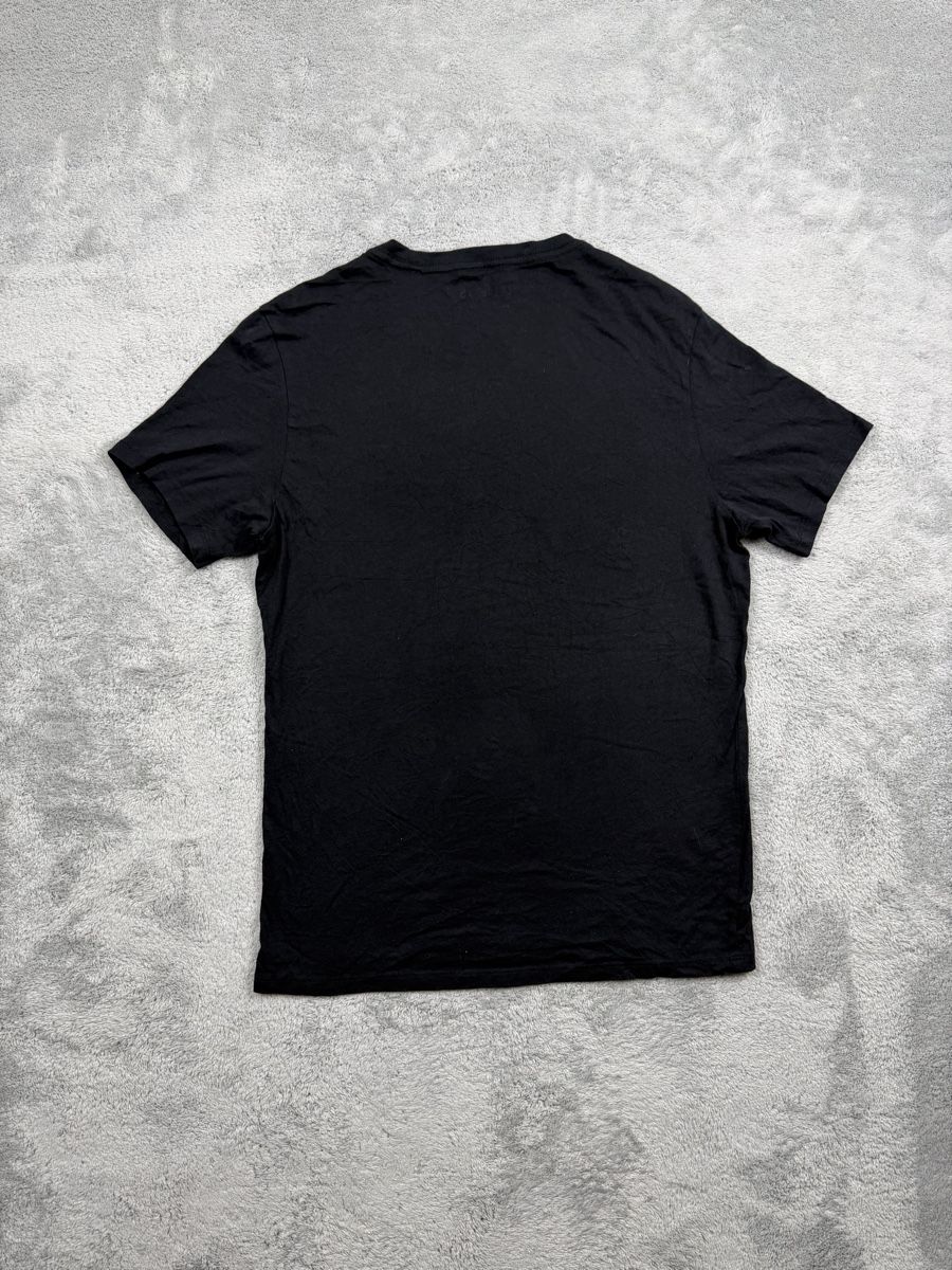 Guess T-Shirts: Guess woman tee – Gebraucht aus Erlinsbach SO von TogaResell 3