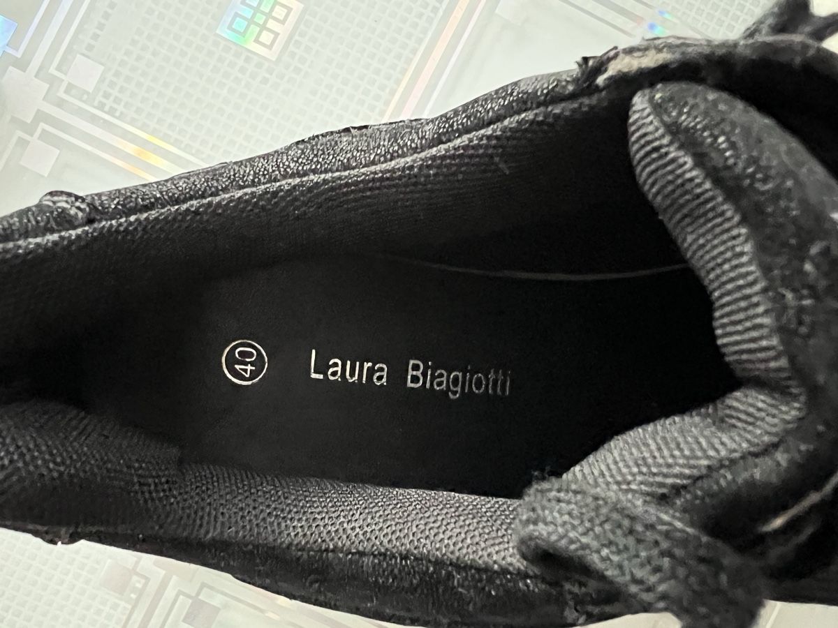 Scarpe da donna: Laura Biagiotti Sneaker Gr.40  – Nuovo (secondo la descrizione) da Trimbach venduto da bonehd 2