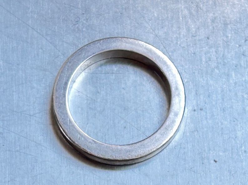 Bagues: Silberring kantig timeless (54) – D'occasion à Dittingen par Bijoubelle