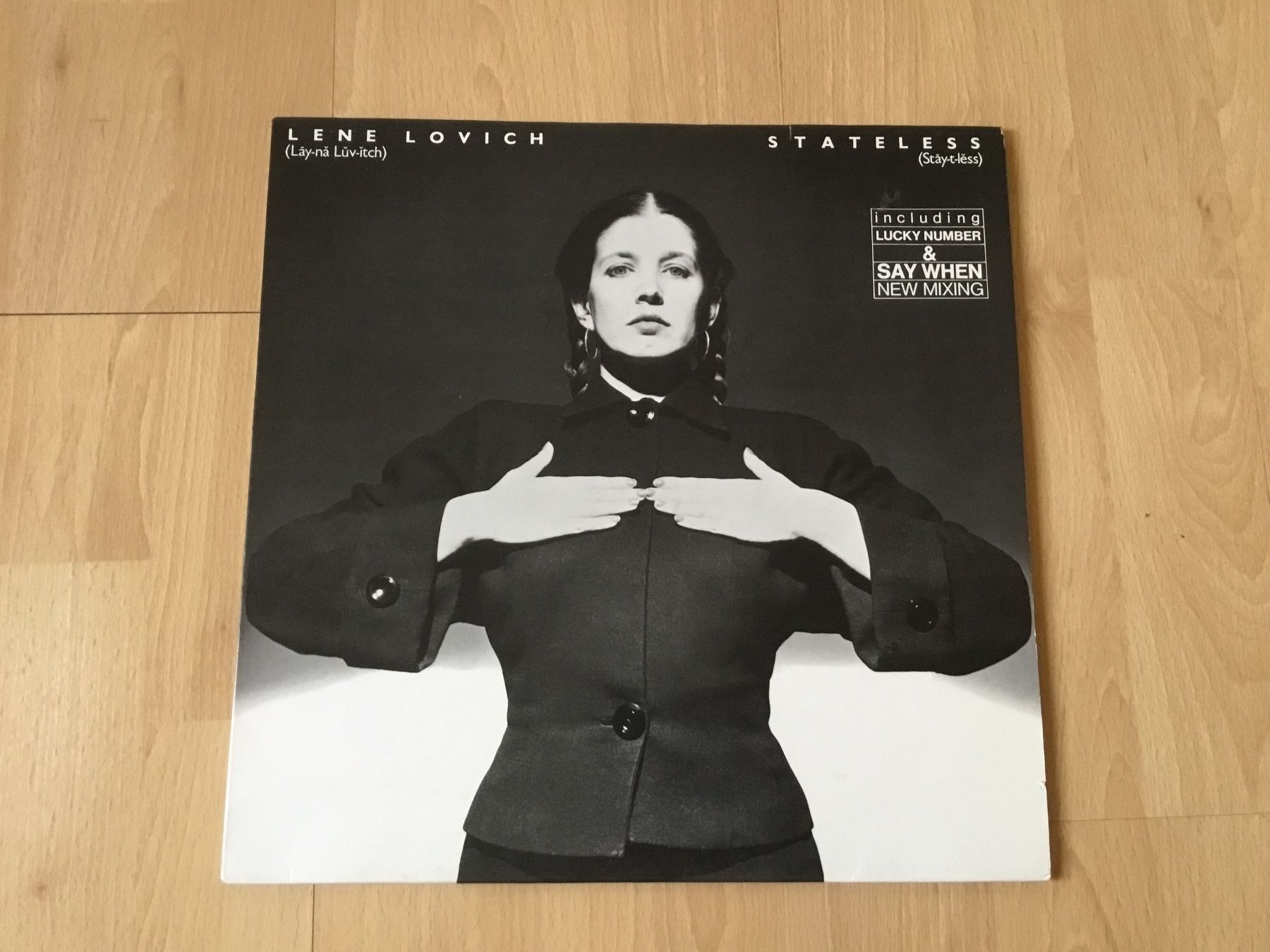 Dischi in vinile: Lene Lovich / Stateless – Usato da Kreuzlingen venduto da Schuggerman
