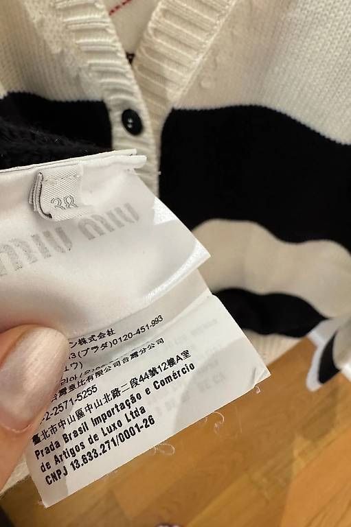 Miu Miu Giacche: MIU MIU CARDIGAN – Nuovo (secondo la descrizione) da Schwyz venduto da bofb 7