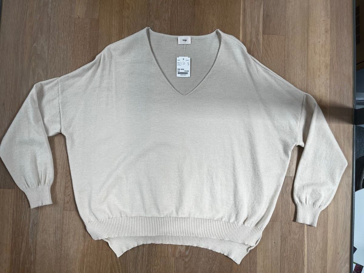 Pulls & Sweat-shirts: Ange Oversize Strickpullover, Gr. Onesize, Offwhite, – Neuf avec emballage d'origine à Bäretswil par evi-ta