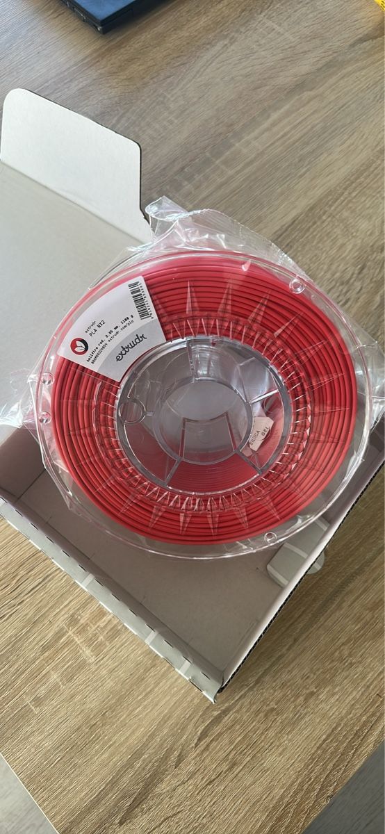Ultimaker Filamento: Filament 3D 2.85mm pla nx2 rouge – Nuovo e nell'imballaggio originale da Lausanne venduto da dan_dt8t