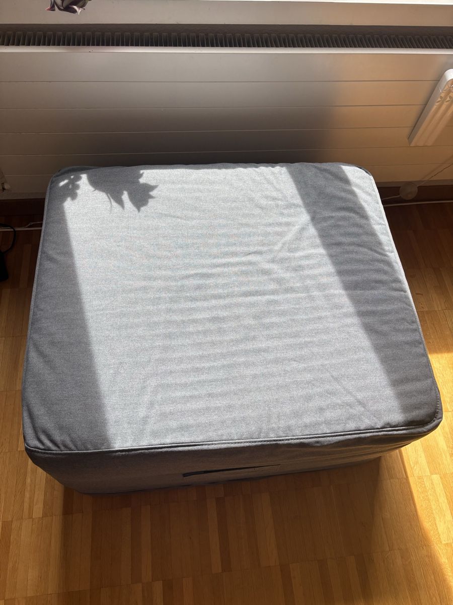 Ikea Letti: Ikea VITHÄLL sofa bed/ pouffe/ guest bed – Usato da Zürich venduto da beg_c6l2 3
