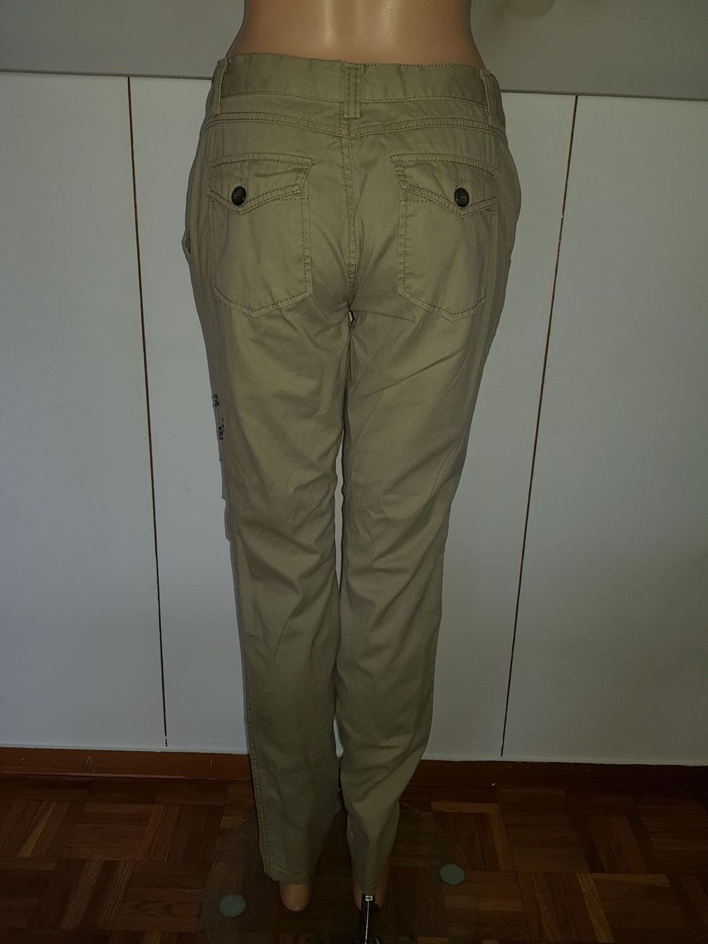 Hosen: AMISU Pantalon / Hose Taille / Grosse 36 – Gebraucht aus Cossonay-ville von Super-Price-Quality 6