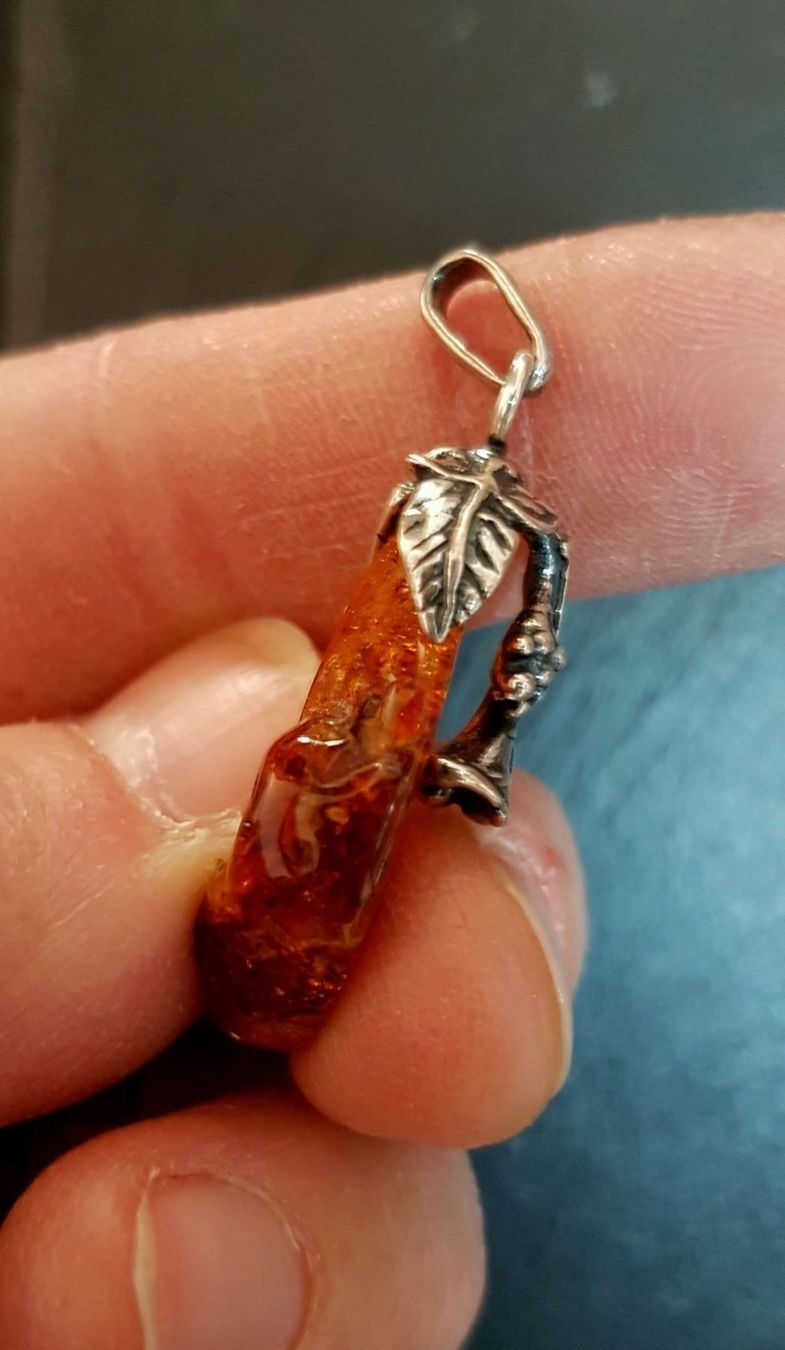 Ciondoli: Pendentif Ambre Baltique et argent 925 – Nuovo e nell'imballaggio originale da Veyrier venduto da Leilazizou 1