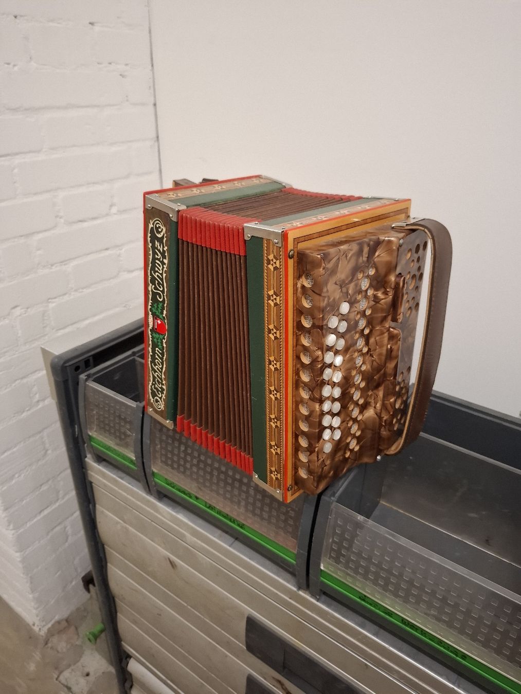 Eichhorn Musikinstrumente: Eichhorn orgeli – Gebraucht aus Villeneuve von BibiVintage 7