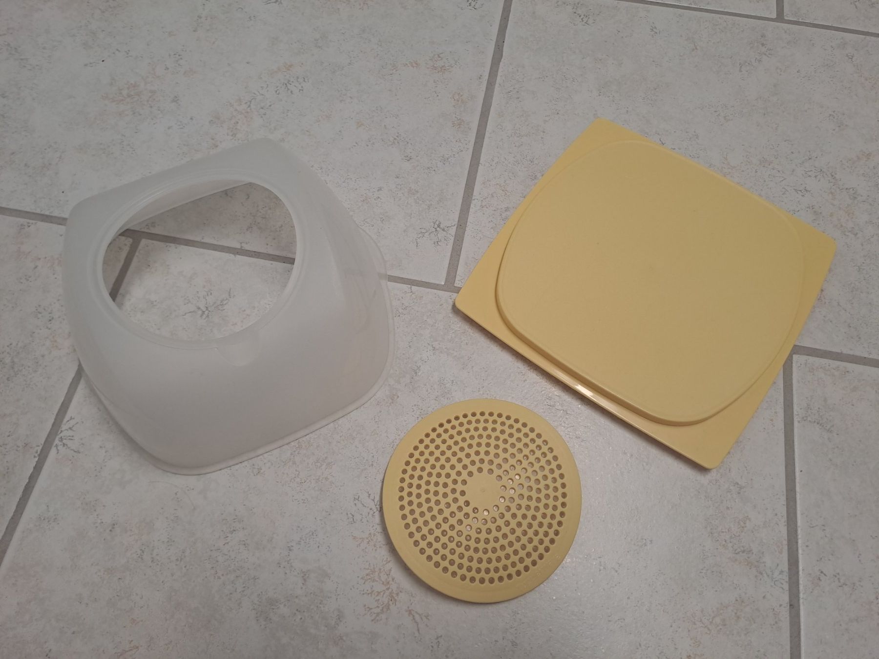 Tupperware Recipients et similaires: Käsebox Tupperware – D'occasion à Wohlenschwil par lin_vx8g 2